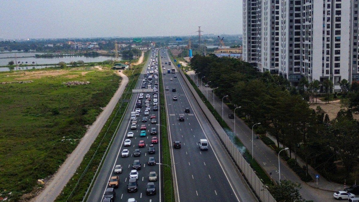 Bảo đảm trật tự, an toàn giao thông trong 8 ngày nghỉ Tết Nguyên đán