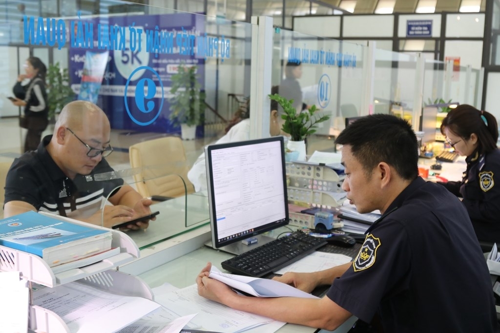 Bộ Tài chính cắt giảm thủ tục hành chính hiệu quả dựa trên dữ liệu số