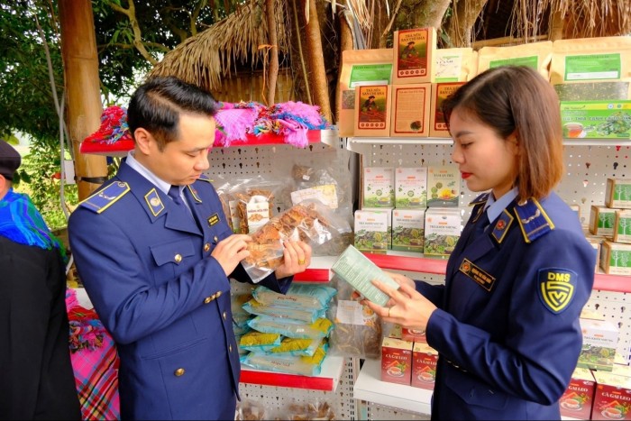 Mở cao điểm kiểm soát thị trường tại lễ hội, điểm du lịch