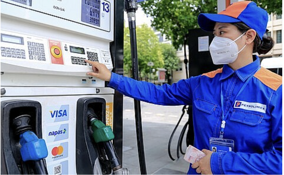 Giá một số mặt hàng xăng dầu điều chỉnh tăng Giá một số mặt hàng xăng dầu điều chỉnh tăng