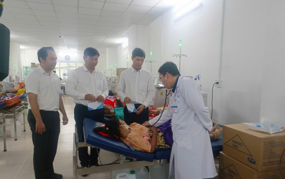 Củng cố trụ cột an sinh trên quê hương Sen Hồng