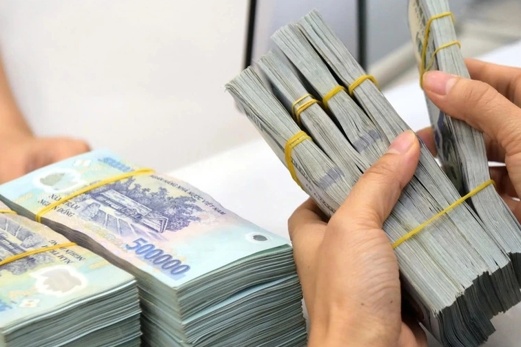 Doanh nghiệp nào chịu áp lực lớn khi lãi suất tăng?
