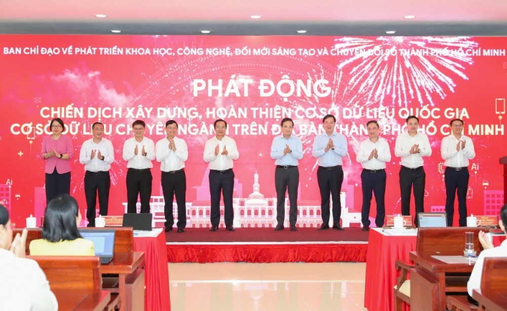 TP. Hồ Chí Minh: Hoàn thiện hạ tầng công nghệ tạo đòn bẩy tăng trưởng kinh tế số TP. Hồ Chí Minh: Hoàn thiện hạ tầng công nghệ tạo đòn bẩy tăng trưởng kinh tế số