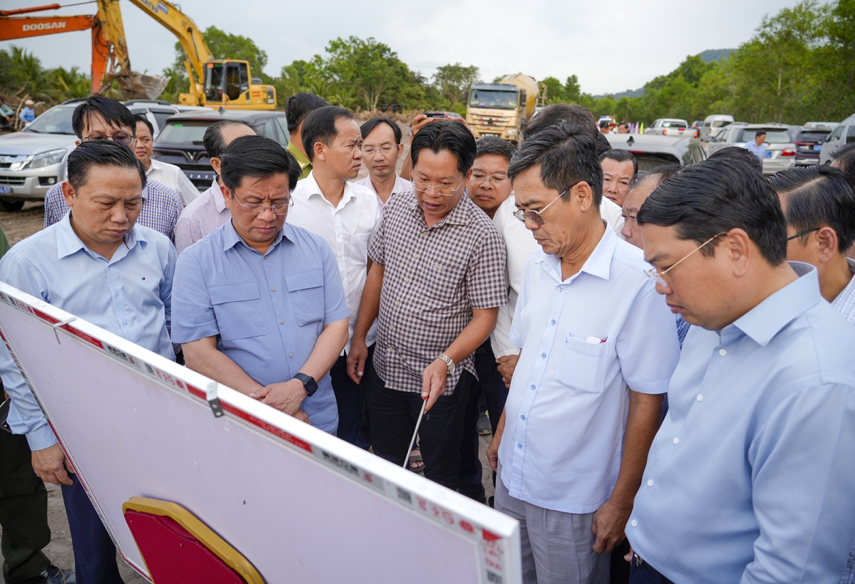 Ông Hồ Văn Mừng - CHủ tịch UBND tỉnh An Giang