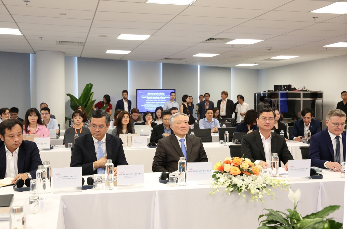 Mở rộng đối tượng đào tạo về Trung tâm tài chính quốc tế