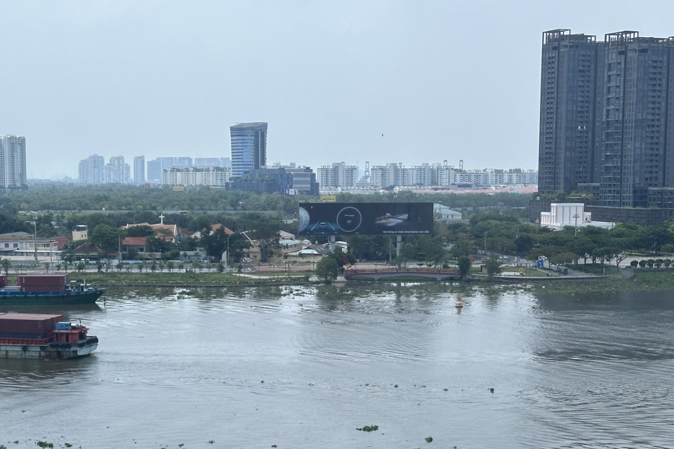 TP. Hồ Chí Minh: Yêu cầu doanh nghiệp nhà nước sử dụng hiệu quả nhà đất