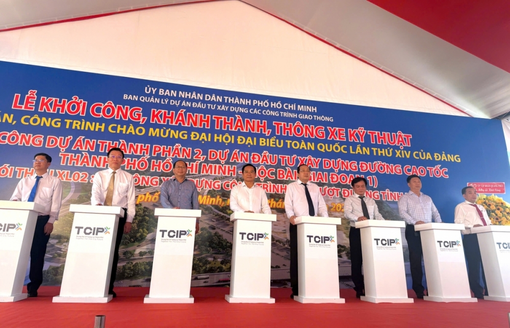 Không để xảy ra tình trạng thông thầu, bán thầu đối với cao tốc TP. Hồ Chí Minh - Mộc Bài