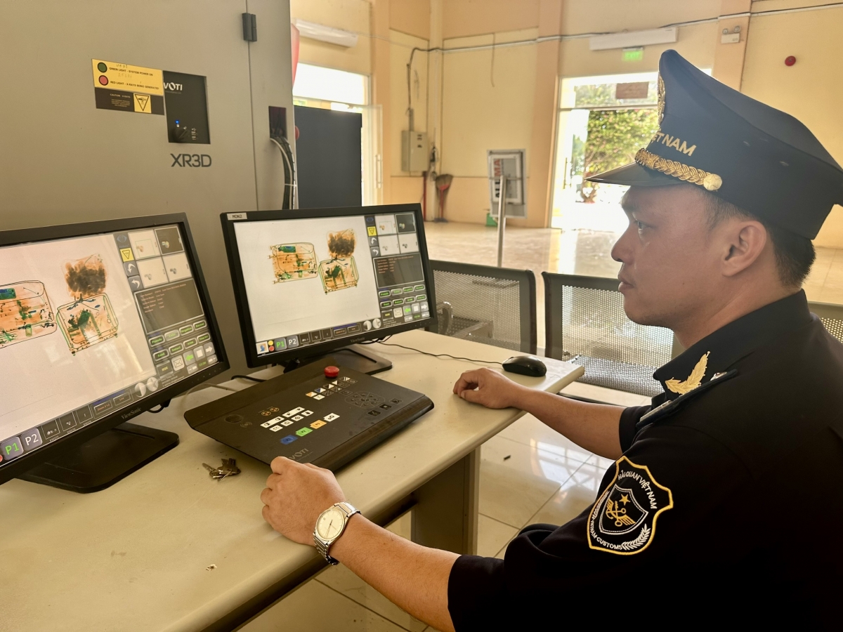 Máy soi Hải quan Khu vực XX