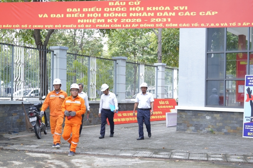 Sẵn sàng đảm bảo cung cấp điện cho ngày hội lớn của toàn dân
