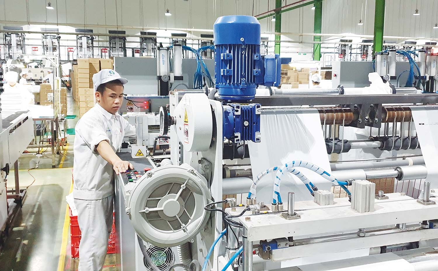 Doanh nghiệp công nghiệp hỗ trợ có được ưu đãi thuế khi đầu tư trên địa bàn khó khăn?