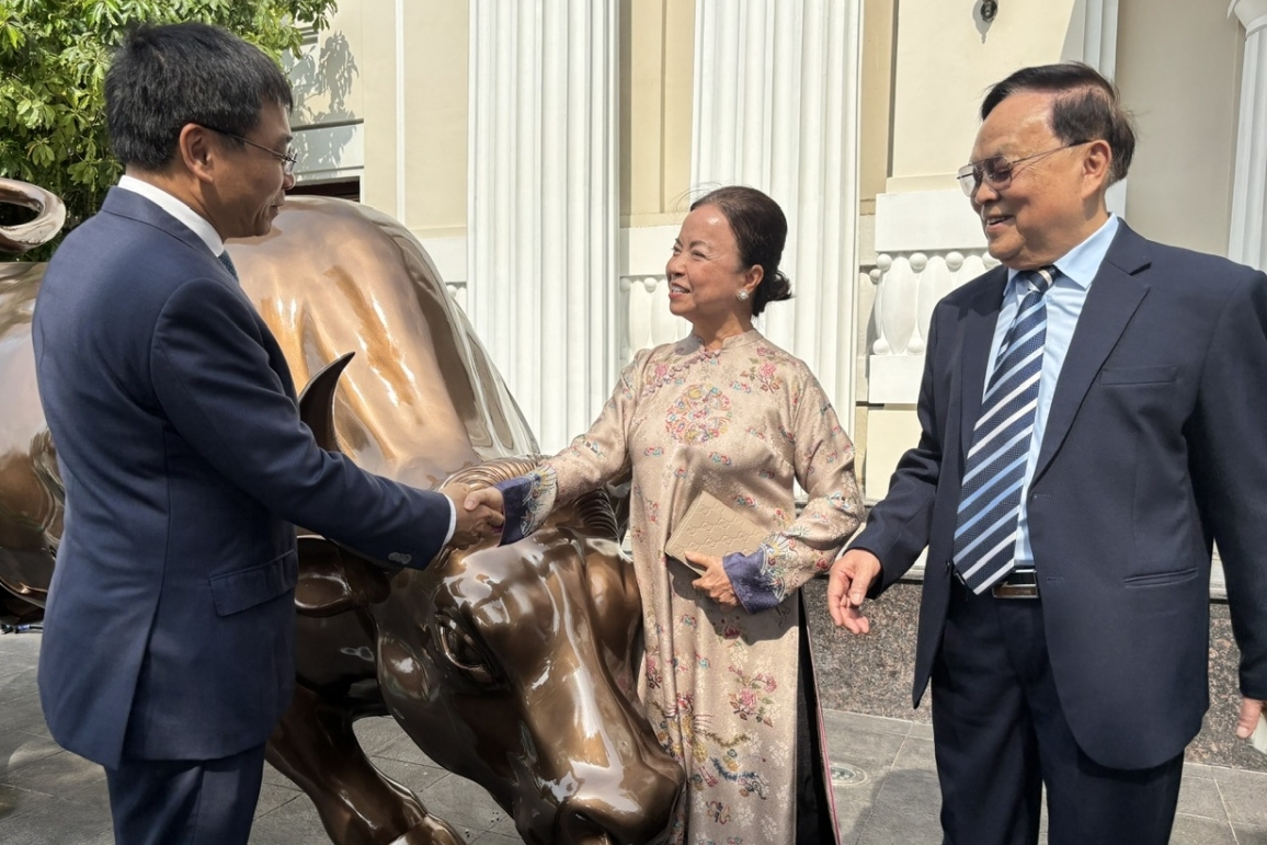 Từ doanh nghiệp 50 năm tuổi đến khát vọng vươn tầm toàn cầu của hai nữ doanh nhân