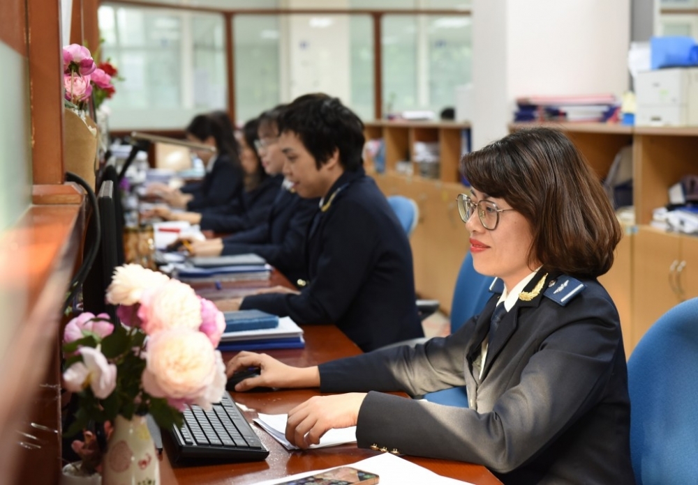Chi cục Hải quan khu vực I đã triển khai chức năng tự động phân công công chức kiểm tra hồ sơ trên hệ thống VNACC/VCIS, qua đó nâng cao chất lượng phân tích, đánh giá rủi ro, tăng tính minh bạch.