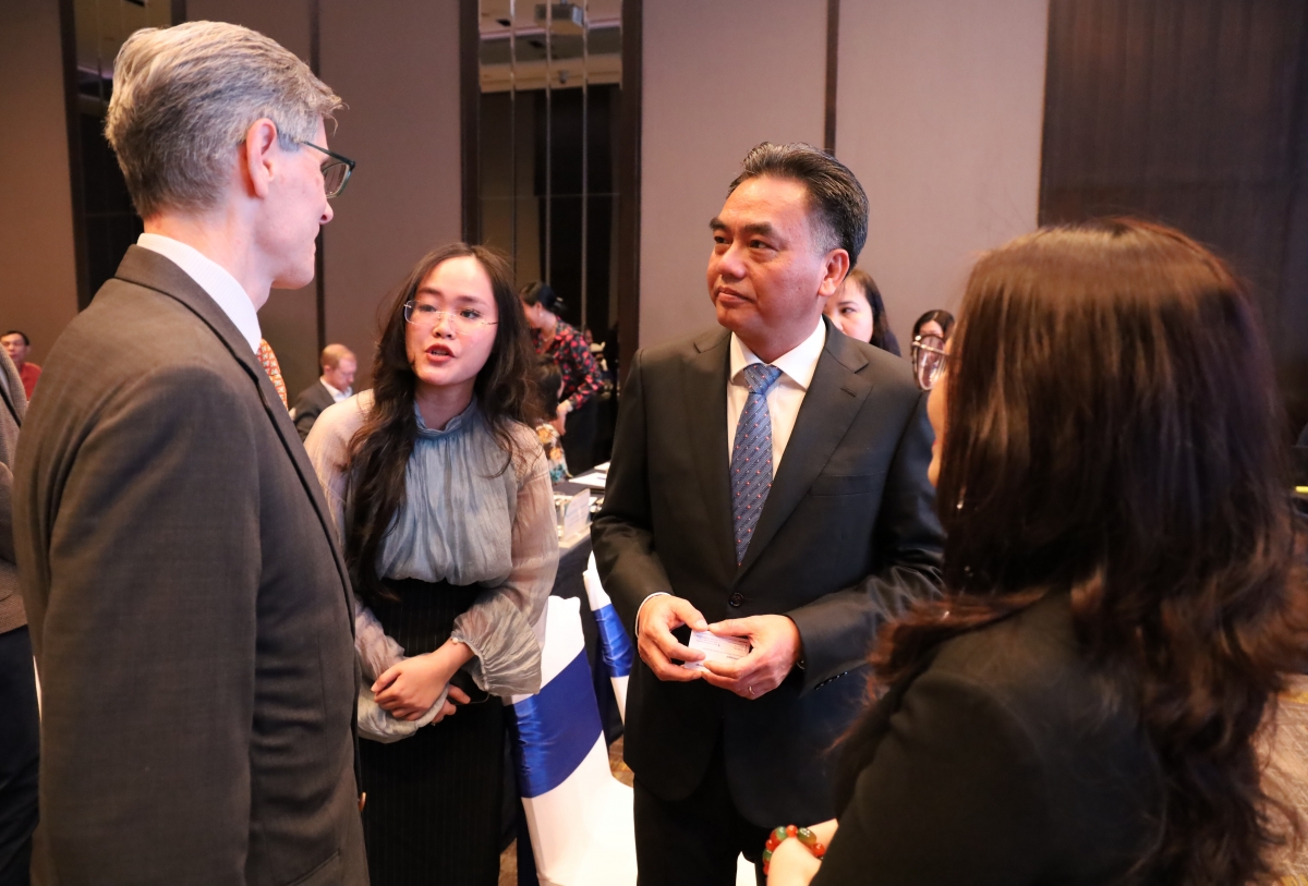Tìm kiếm dòng vốn phát triển bền vững cho doanh nghiệp Việt Nam