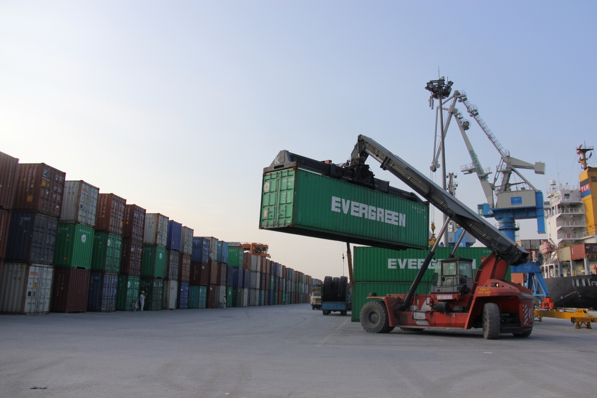 Xuất nhập khẩu đi hơn nửa chặng đường để hướng đến mốc 1.000 tỷ USD