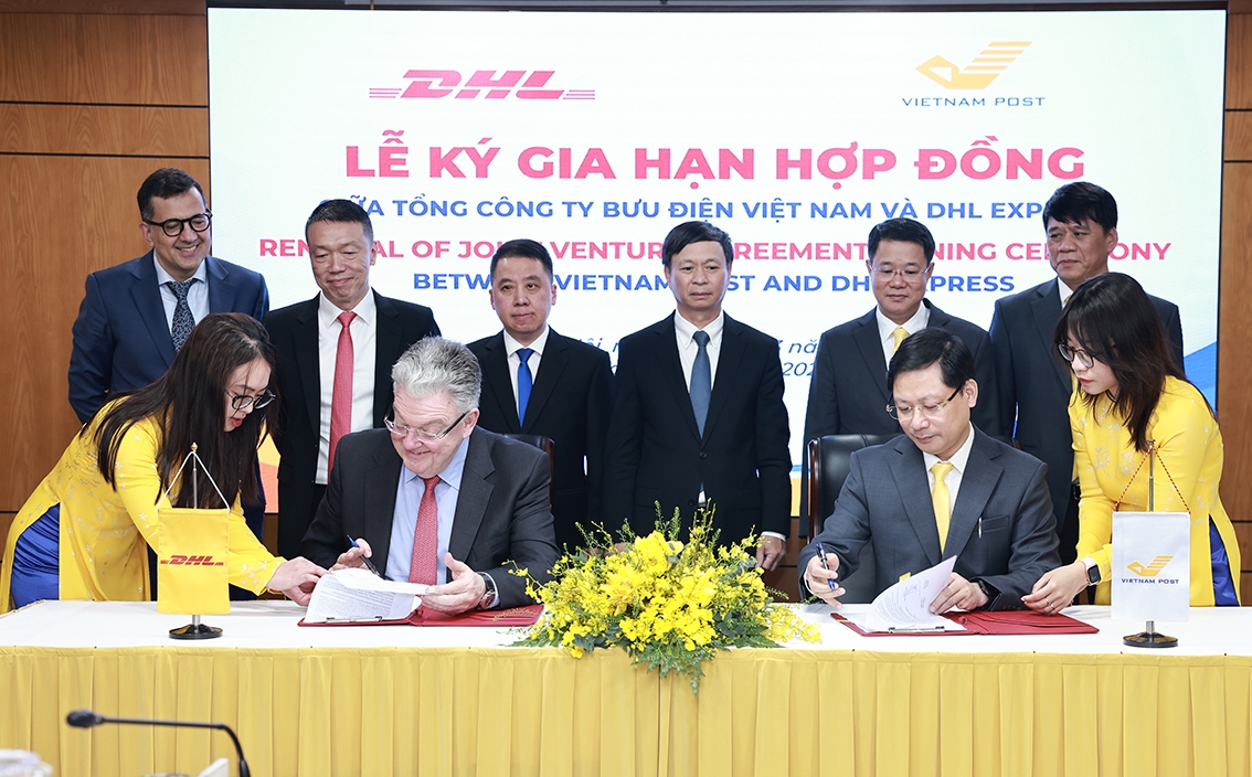 Vietnam Post và DHL Express gia hạn hợp tác