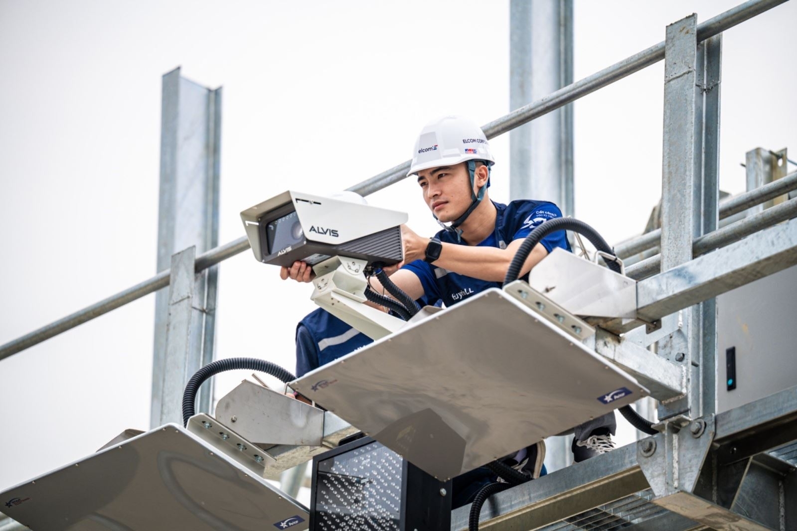 Kinh tế tư nhân và yêu cầu hình thành những doanh nghiệp lớn (Bài 3): Hỗ trợ doanh nghiệp "vượt ngưỡng" nhỏ