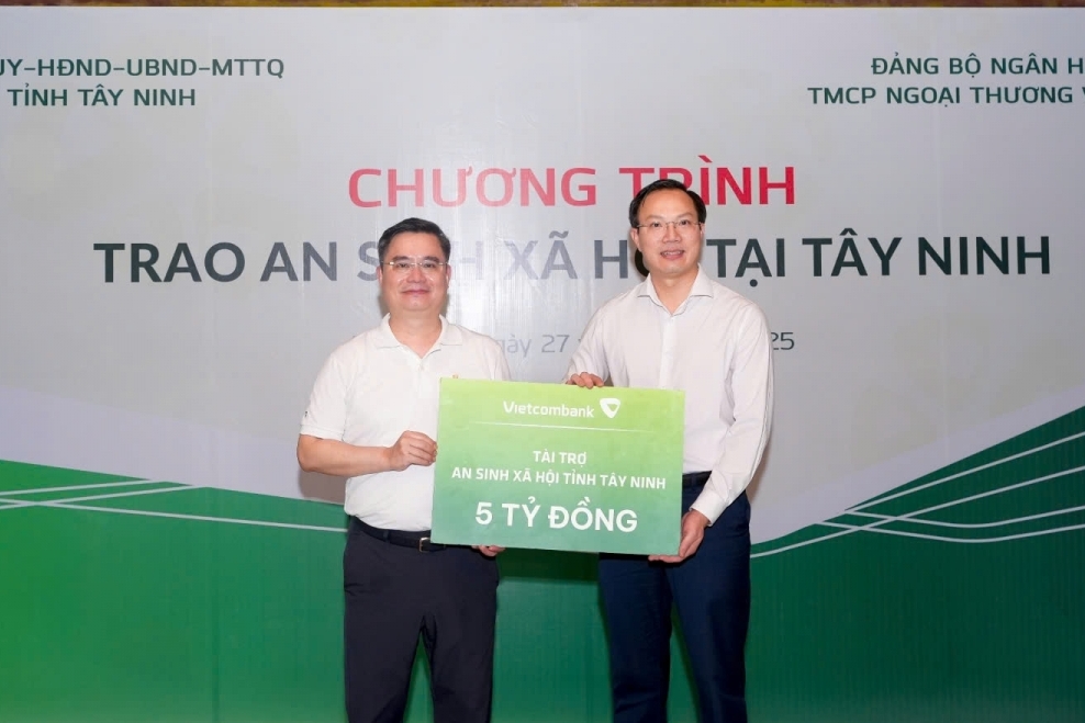 Nỗ lực đóng góp để các quyết sách của Quốc hội ngày càng sát thực tiễn, vì sự phát triển thịnh vượng của đất nước