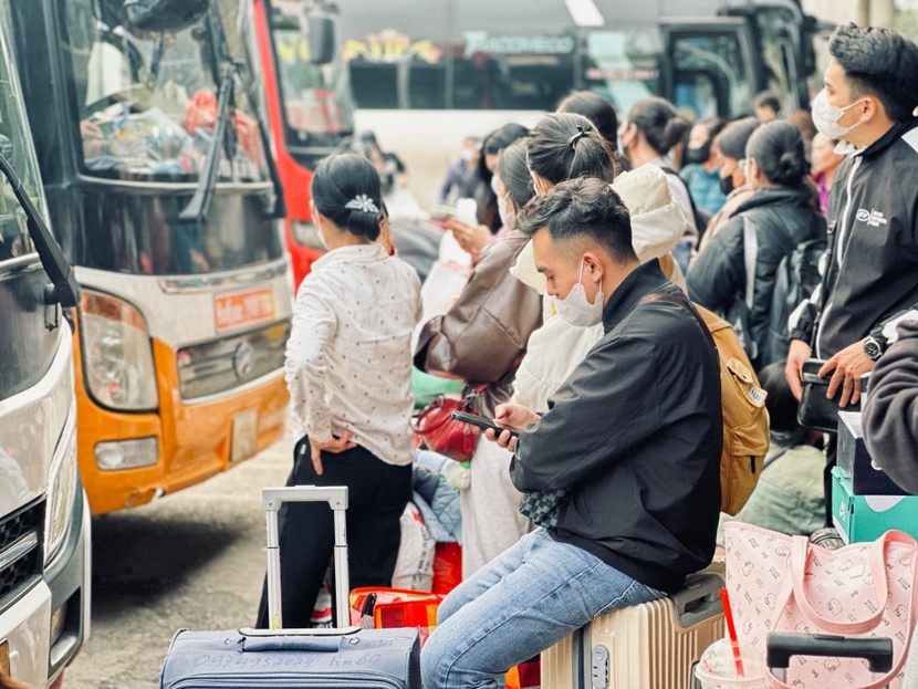 Kiến nghị giảm phí bảo trì đường bộ, phí bến bãi, hỗ trợ lãi suất cho doanh nghiệp vận tải Kiến nghị giảm phí bảo trì đường bộ, phí bến bãi, hỗ trợ lãi suất cho doanh nghiệp vận tải