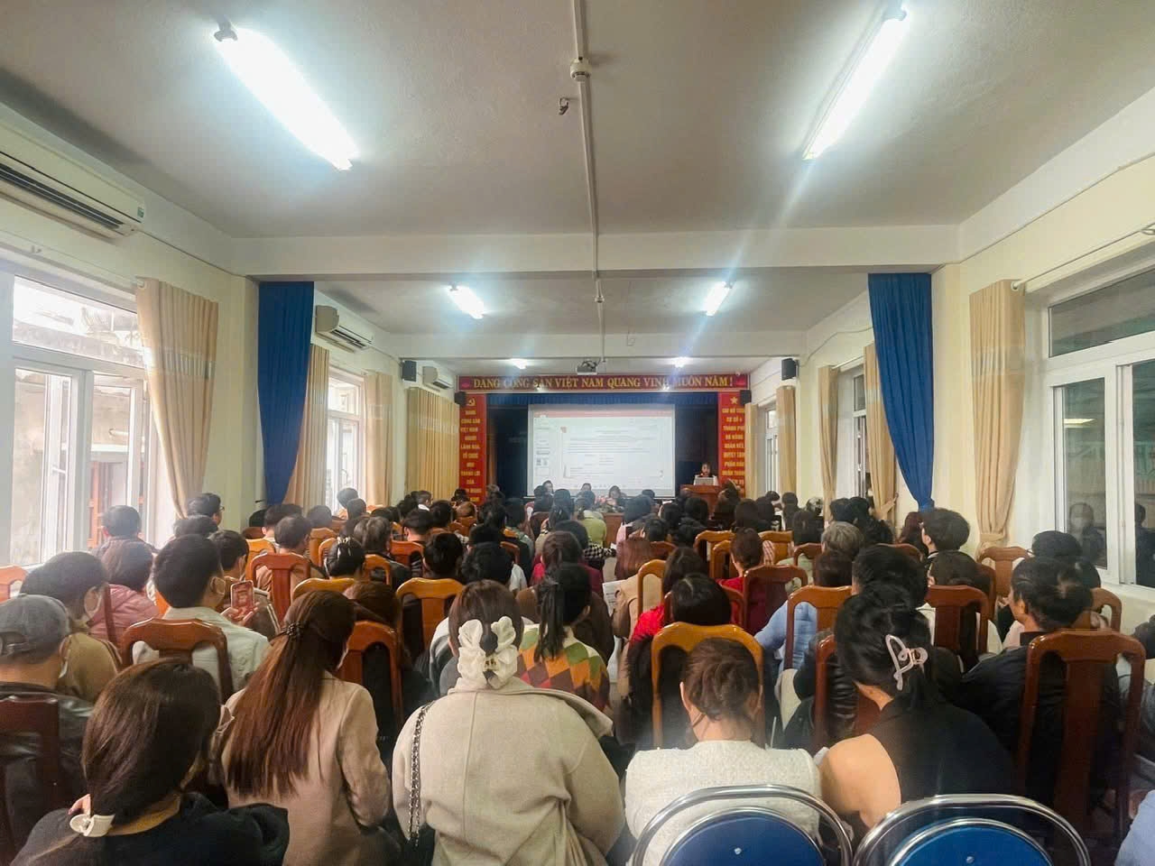 Hộ kinh doanh cần chuẩn bị gì cho kỳ kê khai thuế đầu tiên?
