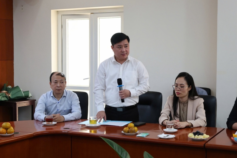 Bổ nhiệm mới Phó Giám đốc Trung tâm Nghiên cứu khoa học và Đào tạo chứng khoán Bổ nhiệm mới Phó Giám đốc Trung tâm Nghiên cứu khoa học và Đào tạo chứng khoán