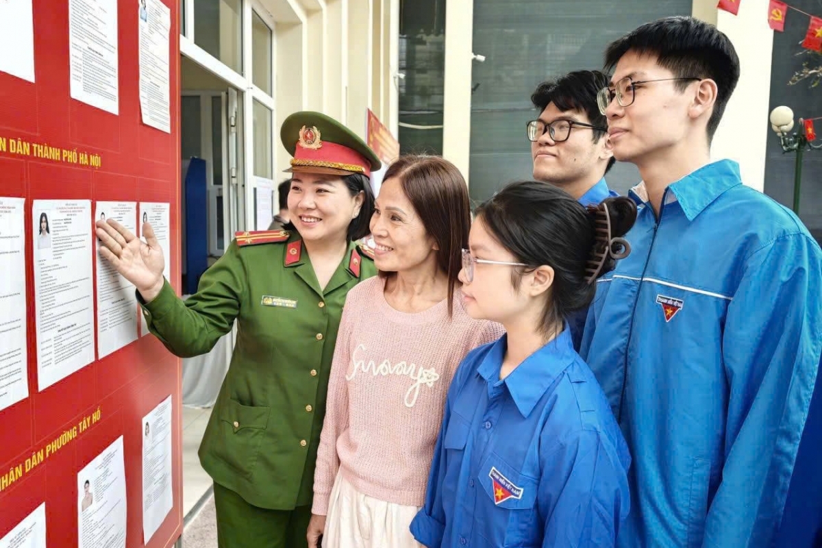 Từ đất liền đến hải đảo, cả nước sẵn sàng cho Ngày hội bầu cử