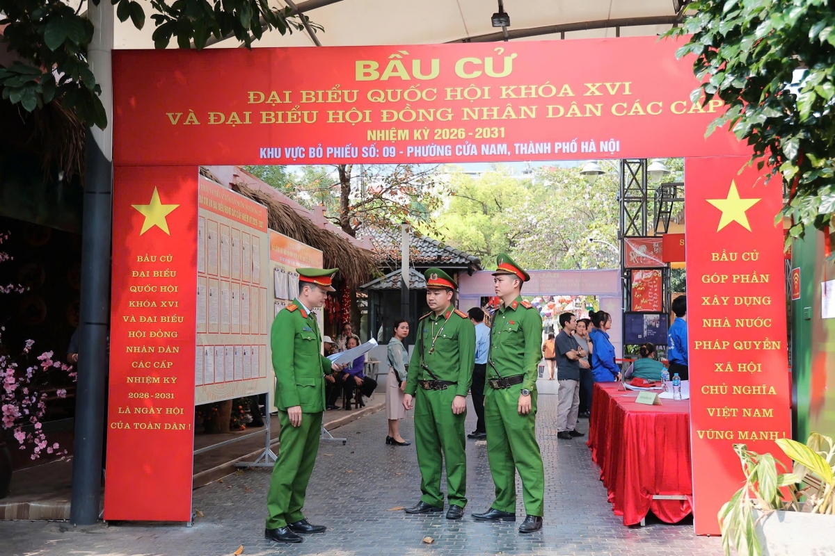 Công tác chuẩn bị cho ngày bầu cử tại phường Cửa Nam, Thành phố Hà Nội. Công tác chuẩn bị cho ngày bầu cử tại phường Cửa Nam, Thành phố Hà Nội.