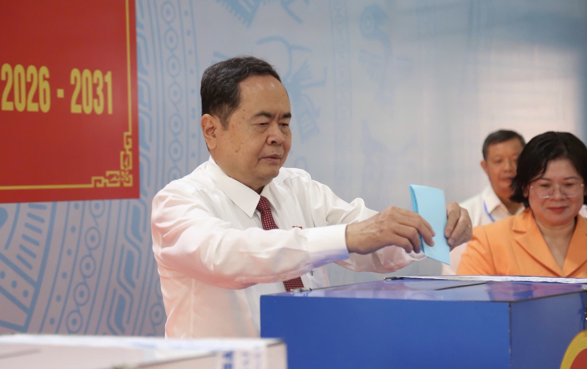 TP. Hồ Chí Minh: Hơn 9,7 triệu cử tri nô nức thực hiện quyền và nghĩa vụ công dân