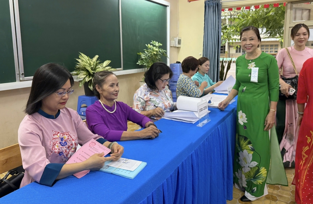 TP. Hồ Chí Minh: Hơn 9,7 triệu cử tri nô nức thực hiện quyền và nghĩa vụ công dân