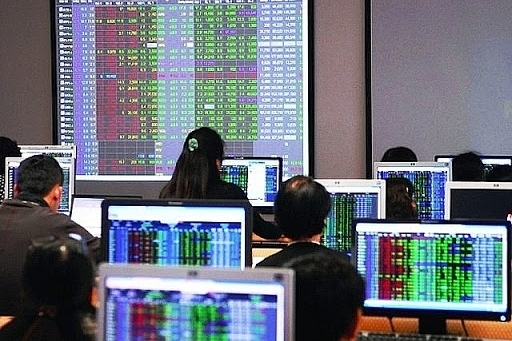 Hiệu quả hoạt động kinh doanh của công ty chứng khoán tại Việt Nam