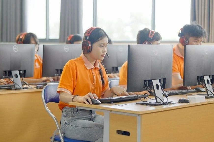 Các nhân tố ảnh hưởng đến động lực học tập của sinh viên Trường Đại học Đại Nam
