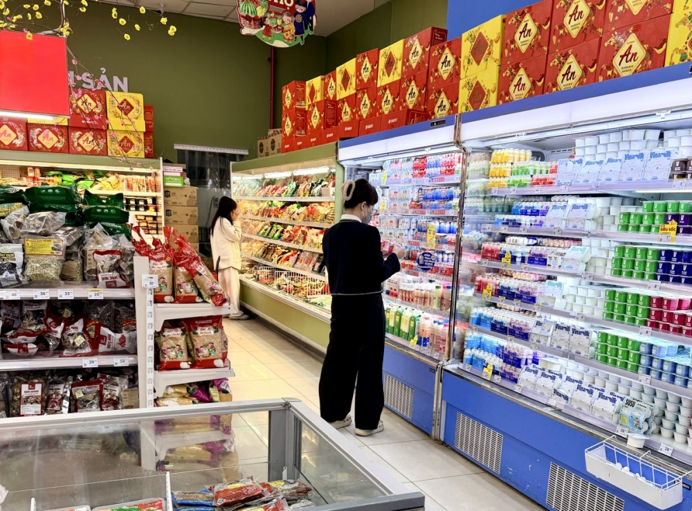ngoài công cụ thuế và quỹ bình ổn, bảo đảm nguồn cung là yếu tố không thể xem nhẹ ngoài công cụ thuế và quỹ bình ổn, bảo đảm nguồn cung là yếu tố không thể xem nhẹ