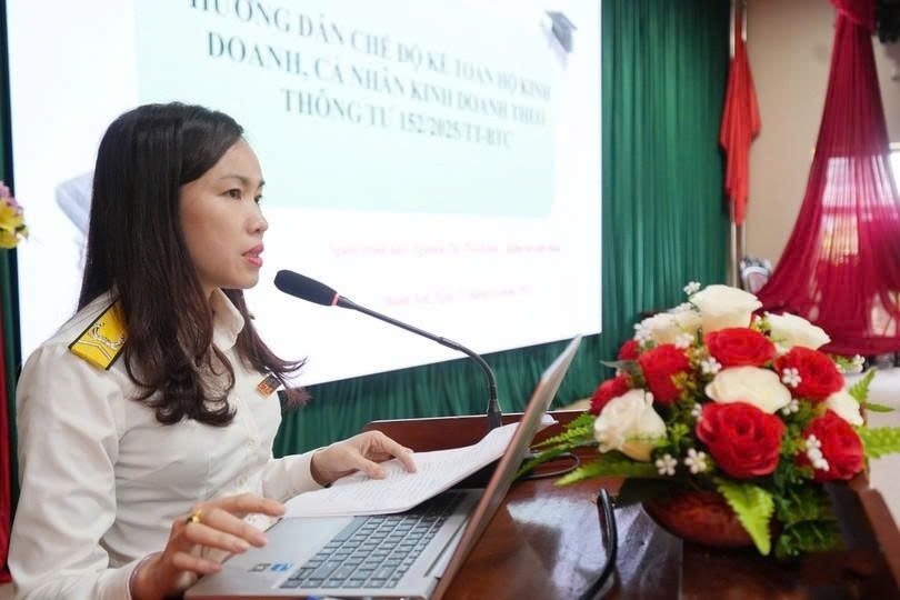 Hà Tĩnh: Phổ biến chính sách thuế và quản lý thuế cho hộ, cá nhân kinh doanh