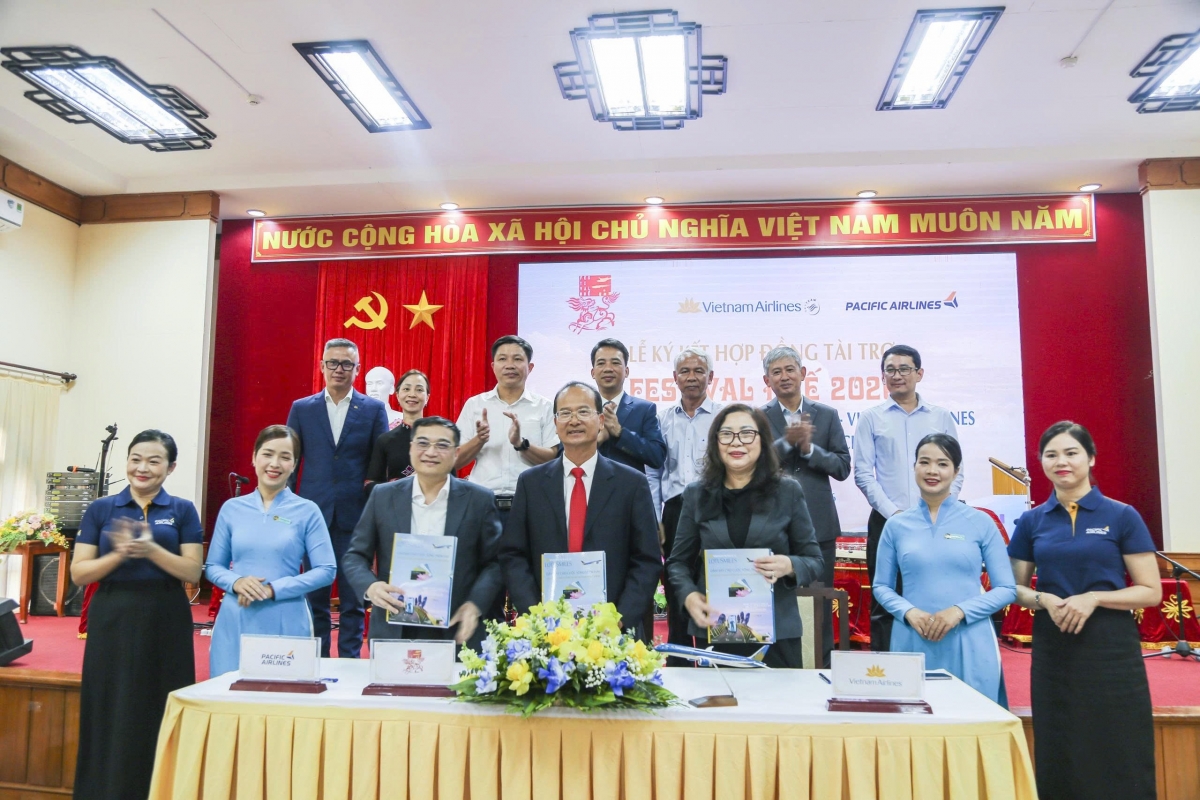 Vietnam Airlines và Pacific Airlines là “Nhà vận chuyển chính thức” của Festival Huế 2026 Vietnam Airlines và Pacific Airlines là “Nhà vận chuyển chính thức” của Festival Huế 2026