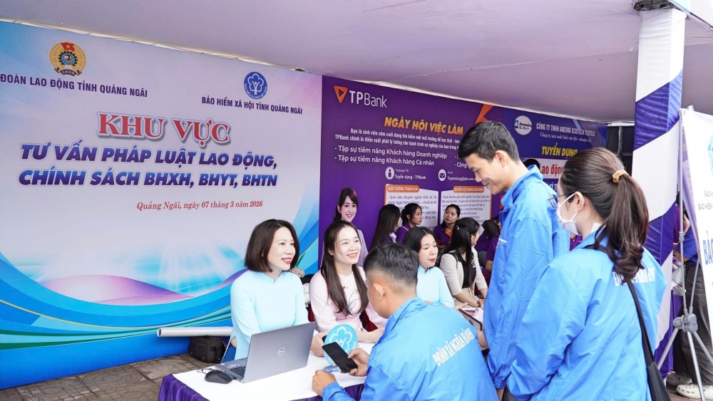 Chính sách bảo hiểm xã hội trở thành tiêu chí lựa chọn tại ngày hội việc làm