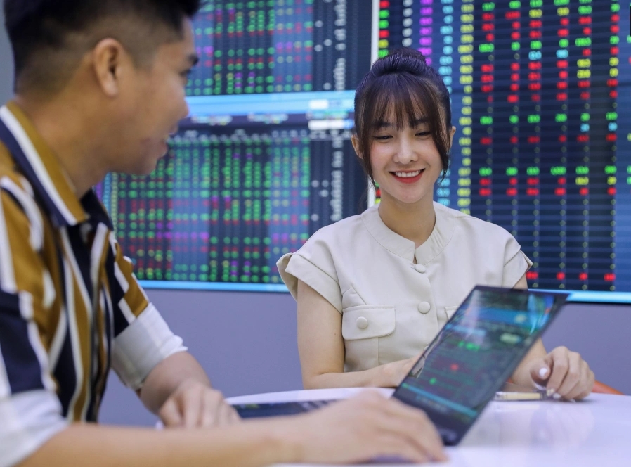 Mở cửa thị trường chứng khoán: Việt Nam tăng tốc hút vốn ngoại