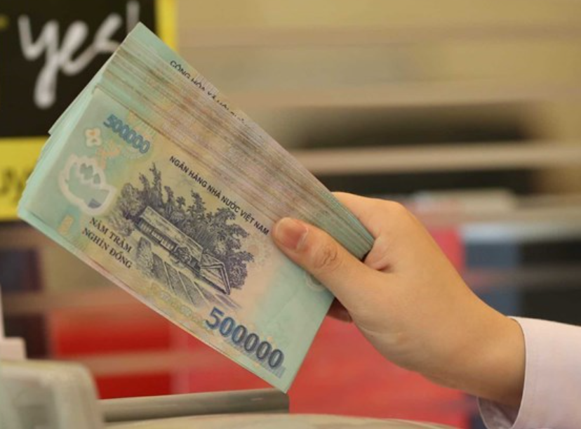 Loạt doanh nghiệp trả cổ tức tiền mặt từ 700-4.000 đồng/CP Loạt doanh nghiệp trả cổ tức tiền mặt từ 700-4.000 đồng/CP