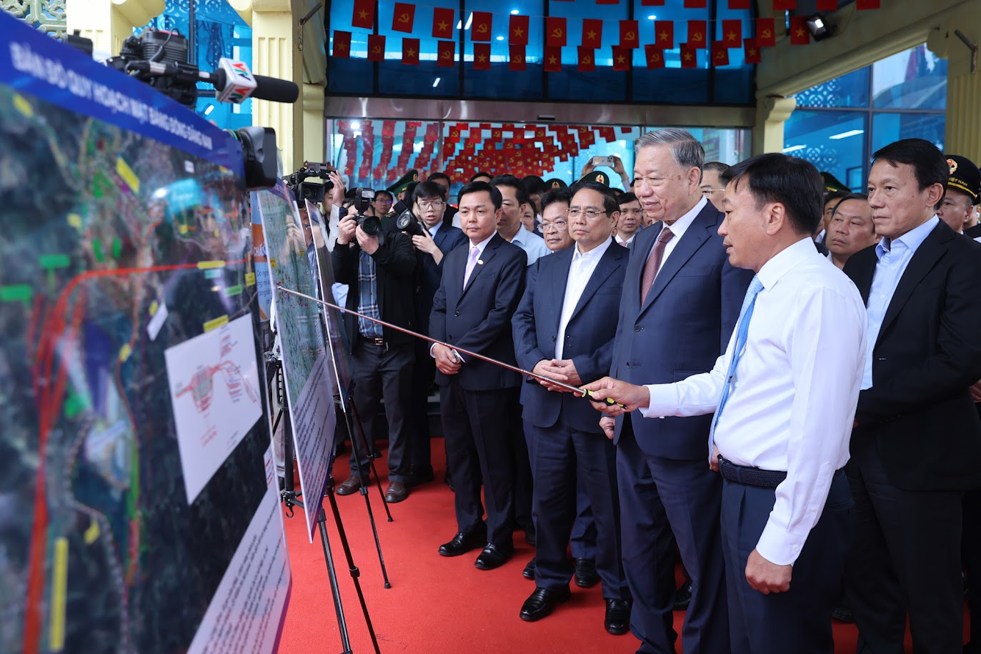 Tổng Bí thư Tô Lâm: Đường sắt kết nối Việt Nam - Trung Quốc phải là một đột phá chiến lược trong hợp tác kinh tế song phương- Ảnh 3.