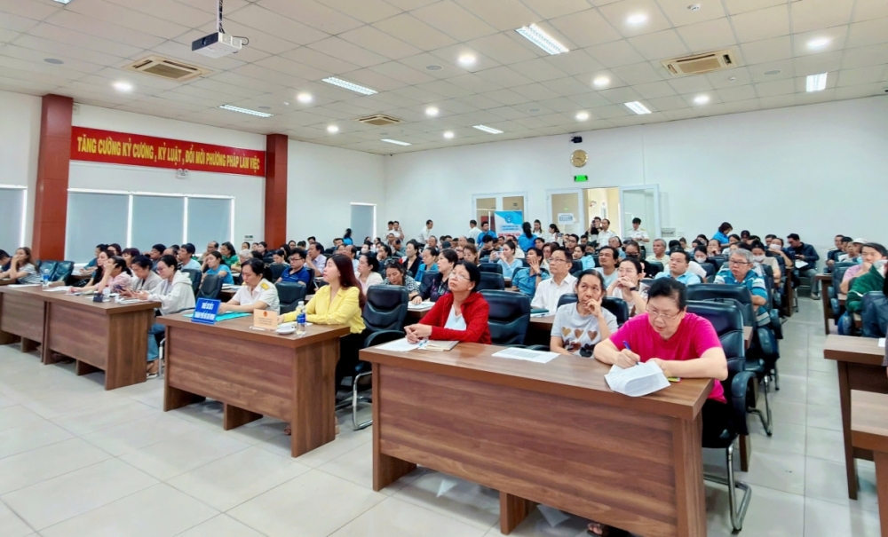 Hiểu quyền lợi, 260 chủ hộ kinh doanh đăng ký tham gia bảo hiểm xã hội