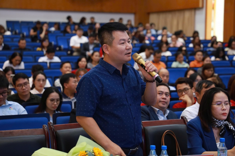 Hạ ngưỡng thanh toán không dùng tiền mặt, doanh nghiệp cần làm gì để tránh rủi ro Hạ ngưỡng thanh toán không dùng tiền mặt, doanh nghiệp cần làm gì để tránh rủi ro