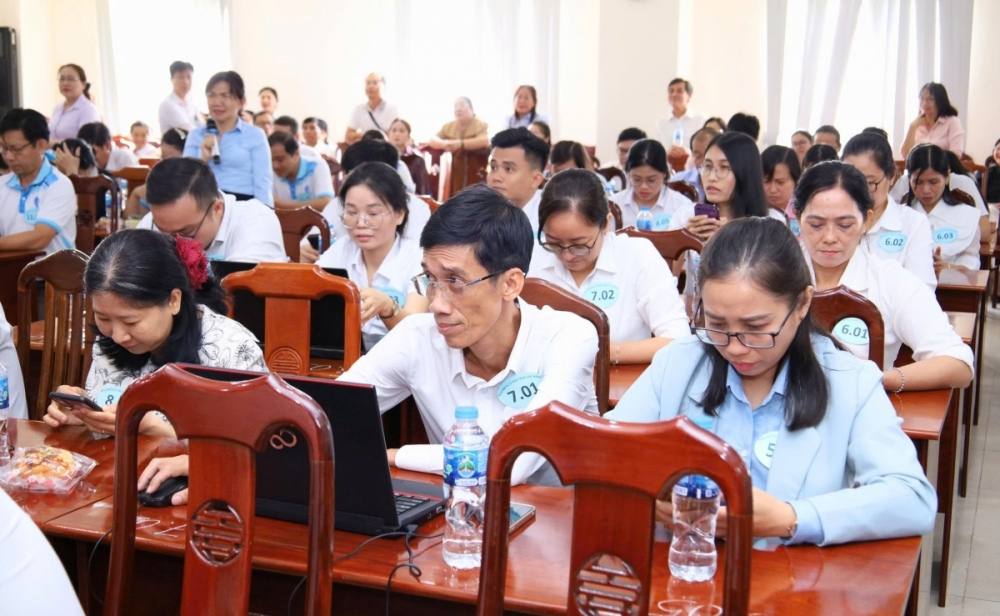 Viên chức Bảo hiểm xã hội tỉnh Tây Ninh cùng đua tài “Tinh thông nghiệp vụ”