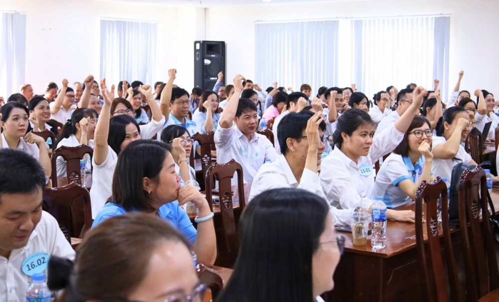 Viên chức Bảo hiểm xã hội tỉnh Tây Ninh cùng đua tài “Tinh thông nghiệp vụ”