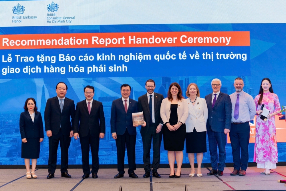 Chắt lọc kinh nghiệm, Việt Nam định hình trung tâm tài chính quốc tế hiện đại Chắt lọc kinh nghiệm, Việt Nam định hình trung tâm tài chính quốc tế hiện đại