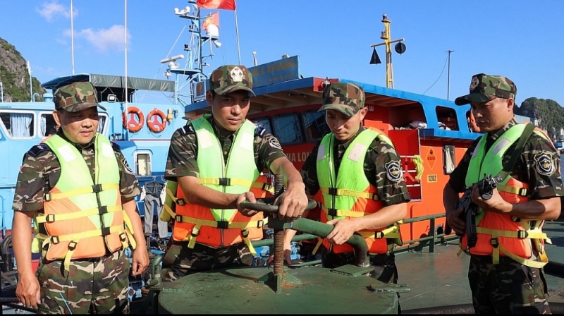 Kiểm soát chặt phương tiện xuất nhập cảnh để chống buôn lậu xăng dầu