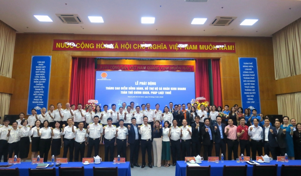 Thuế TP. Hồ Chí Minh đồng loạt triển khai Tháng cao điểm hỗ trợ hộ, cá nhân kinh doanh
