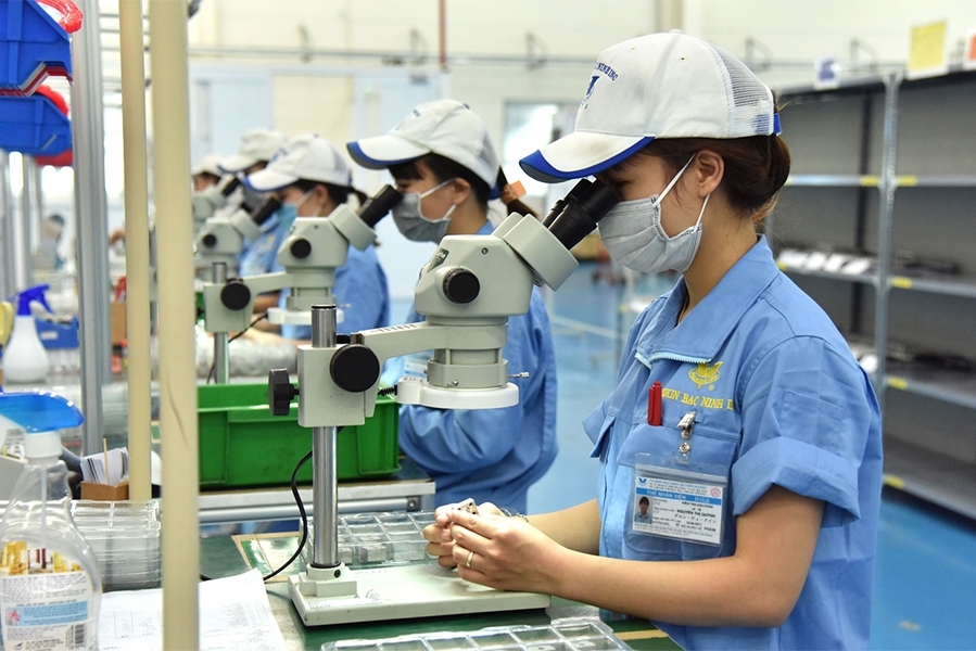 Khoảng 11,5 triệu lao động Việt Nam có nguy cơ chịu tác động từ GenAI
