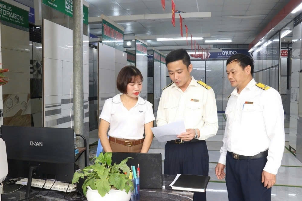 Hỗ trợ hộ kinh doanh kê khai: Thuế cơ sở 11 tỉnh Phú Thọ được đánh giá cao