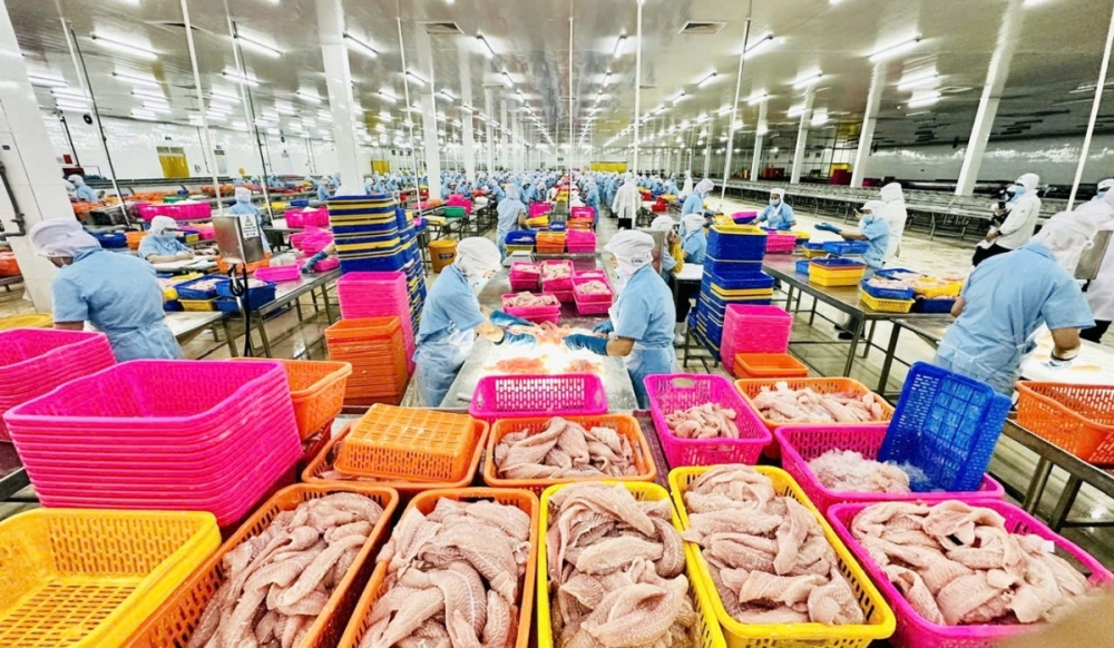 Linh hoạt ứng biến để giữ nhịp tăng trưởng xuất khẩu