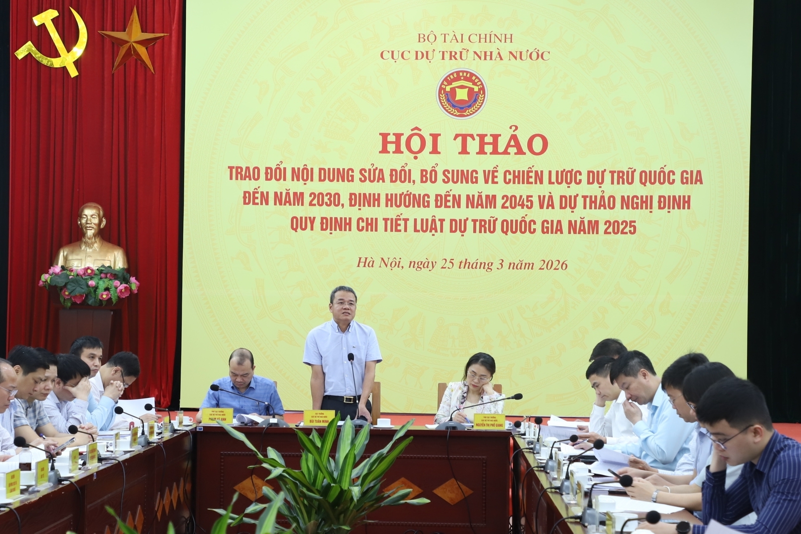 Xây dựng thể chế dự trữ quốc gia phù hợp với yêu cầu phát triển