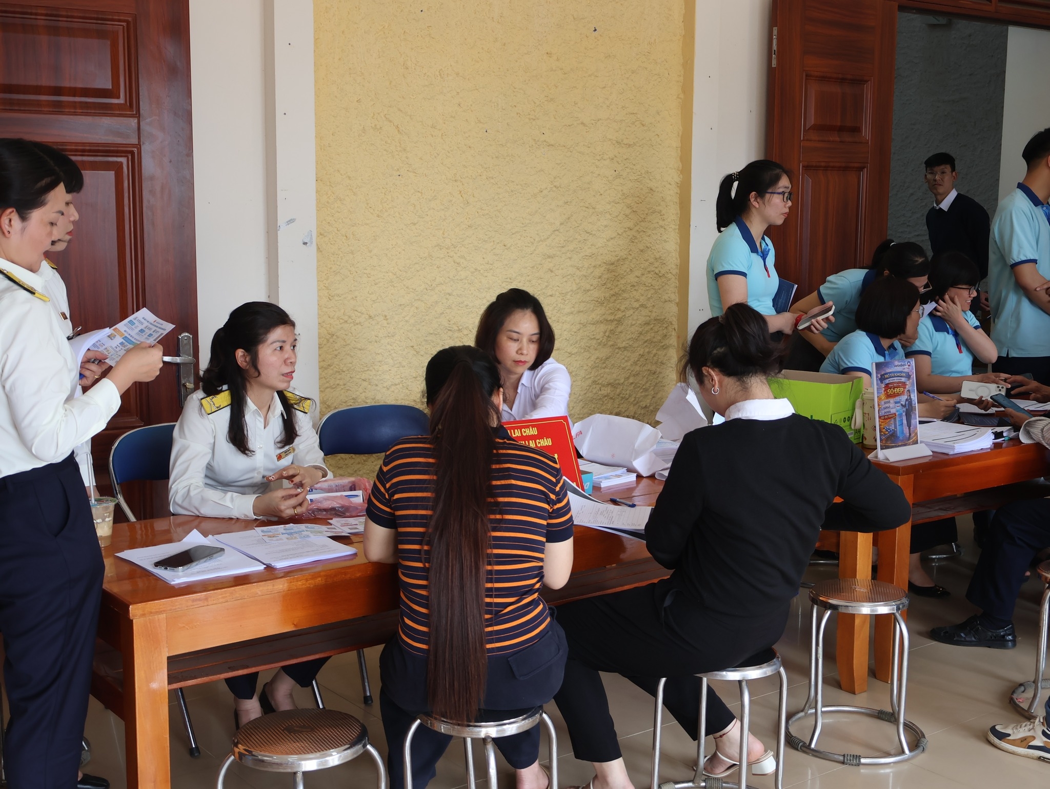 Đưa chính sách thuế đến tận bản làng giúp hộ kinh doanh tuân thủ