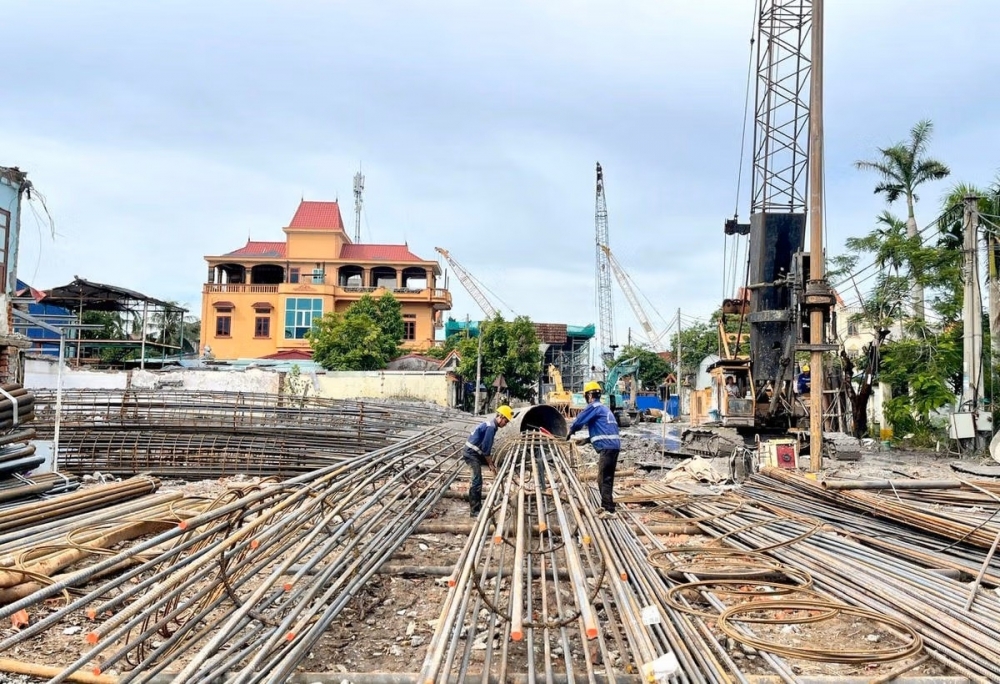 Đẩy nhanh giải ngân vốn đầu tư công tạo đà cho tăng trưởng Đẩy nhanh giải ngân vốn đầu tư công tạo đà cho tăng trưởng